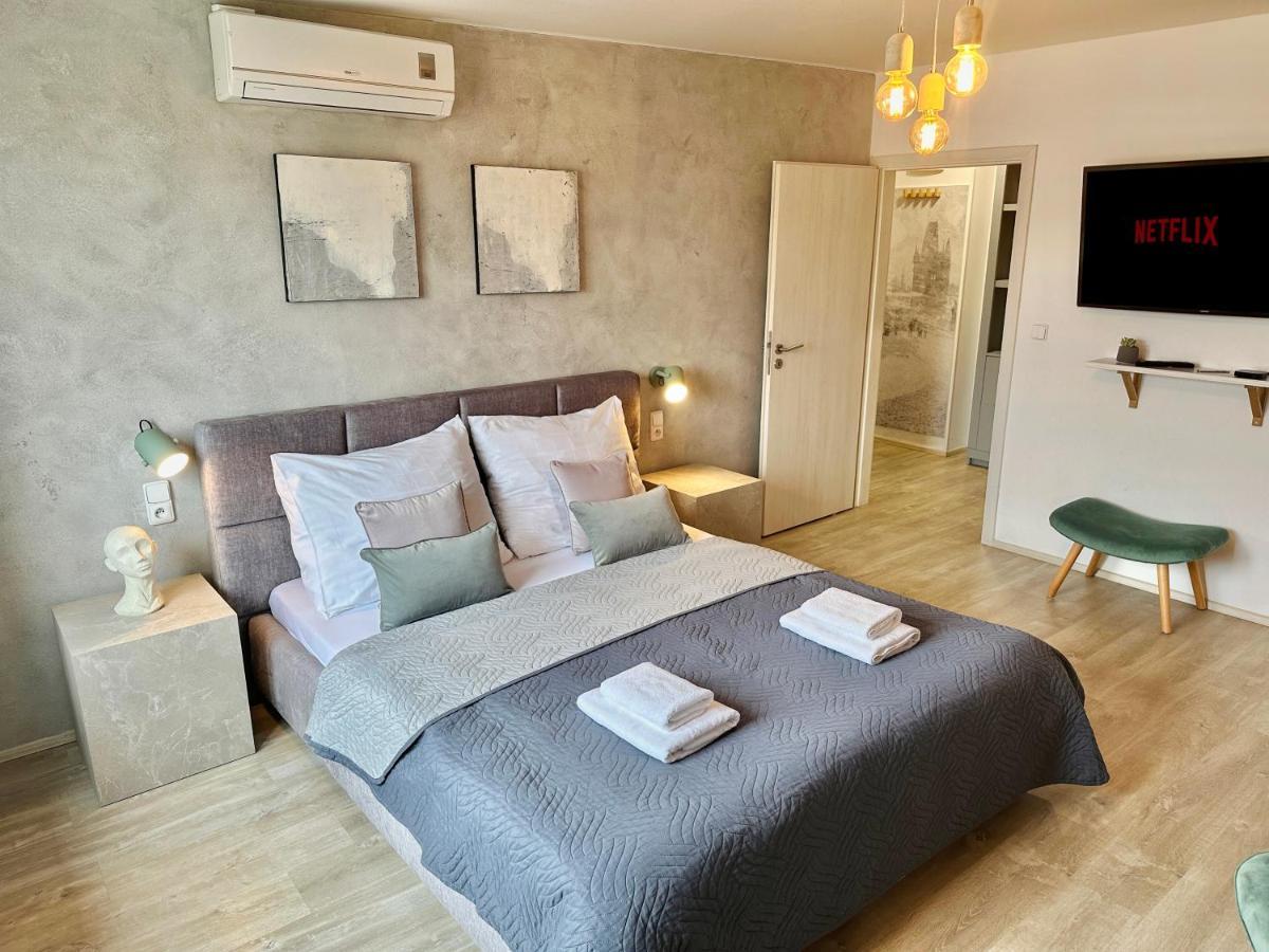 Beautiful Apartment Dlouha ปราก ภายนอก รูปภาพ
