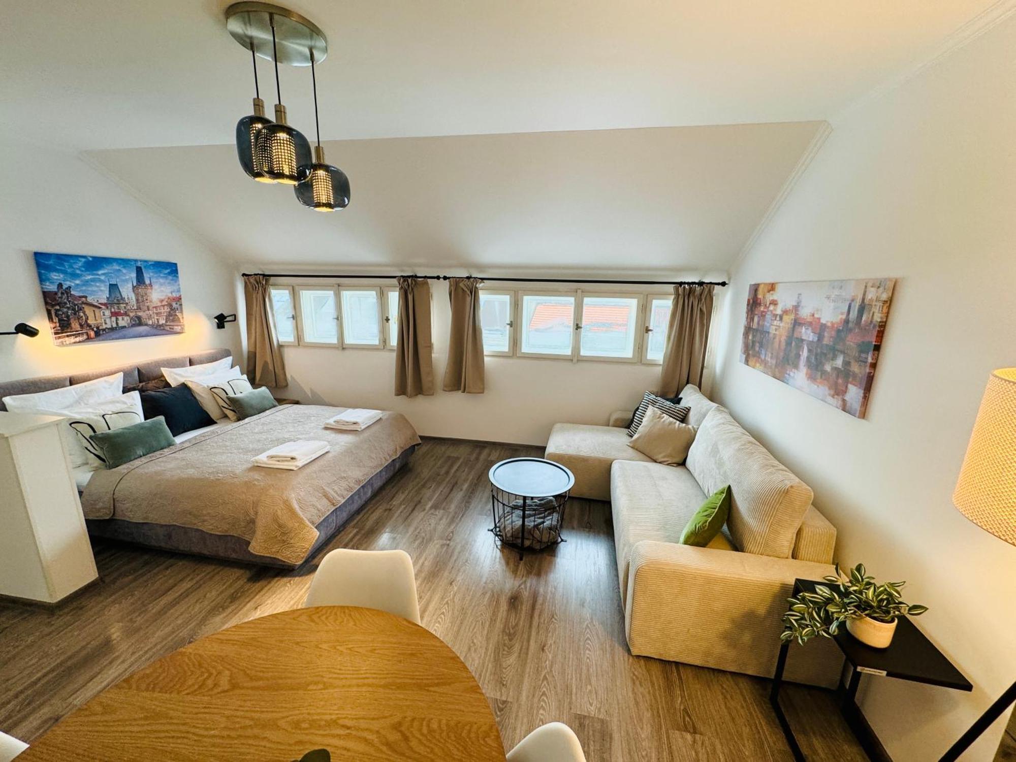 Beautiful Apartment Dlouha ปราก ภายนอก รูปภาพ