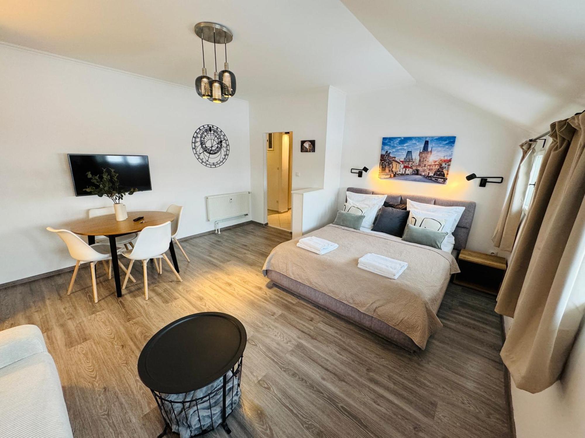 Beautiful Apartment Dlouha ปราก ภายนอก รูปภาพ