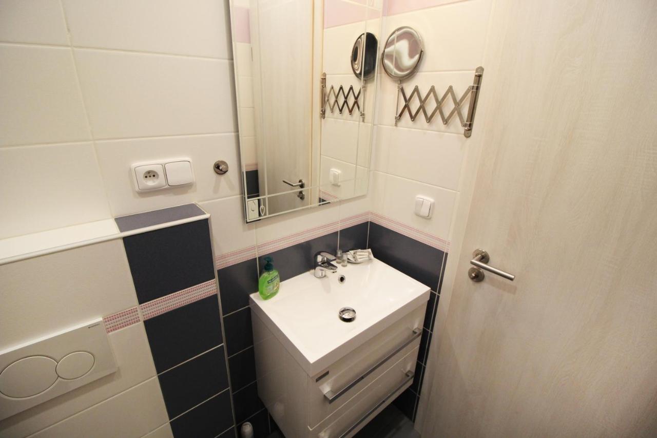 Beautiful Apartment Dlouha ปราก ภายนอก รูปภาพ